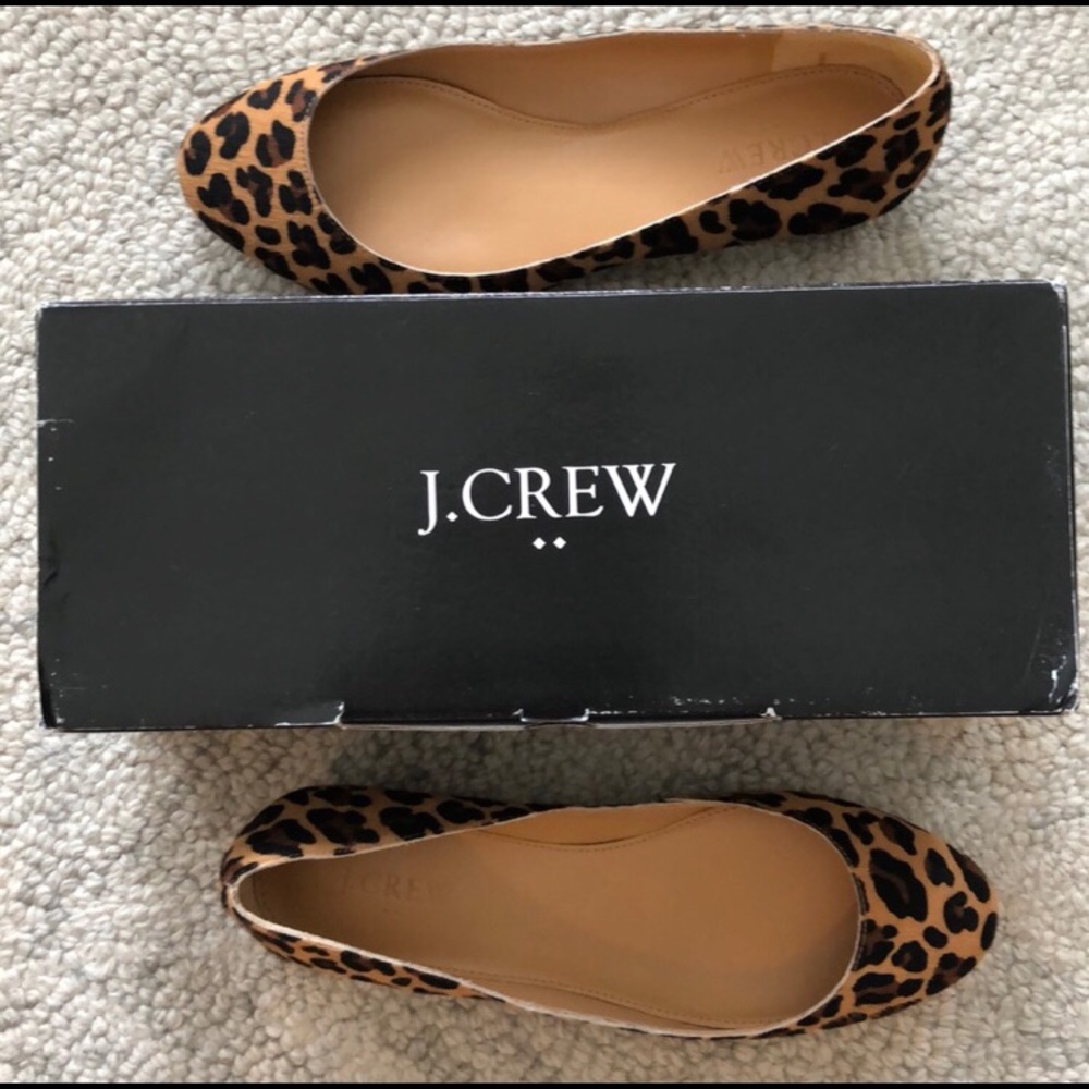 ❌SOLD❌J. Crew Factory Calf Hair Flats be